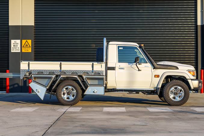 Custom Ute trays